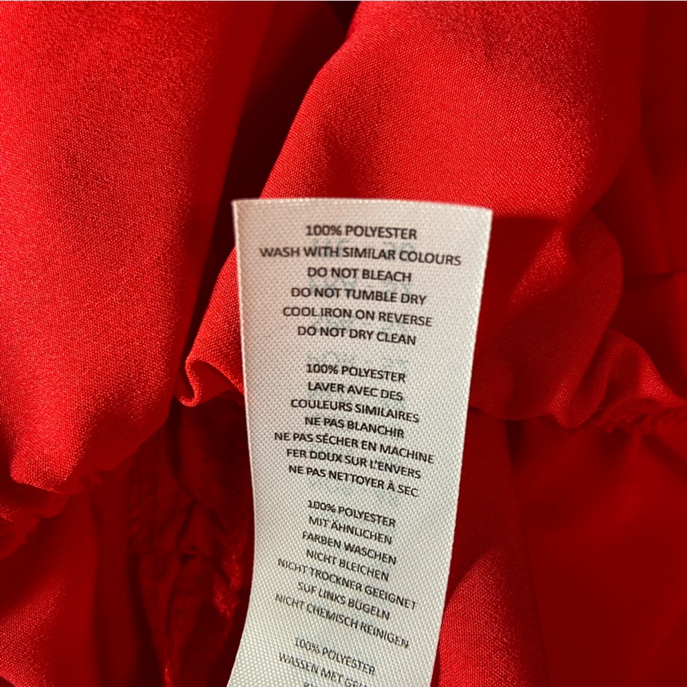 New NWT Boohoo Off-Shoulder Ruffle Peplum Blouse Top Red Tiered Sz 20 Volup Plus - Picture 10 of 10